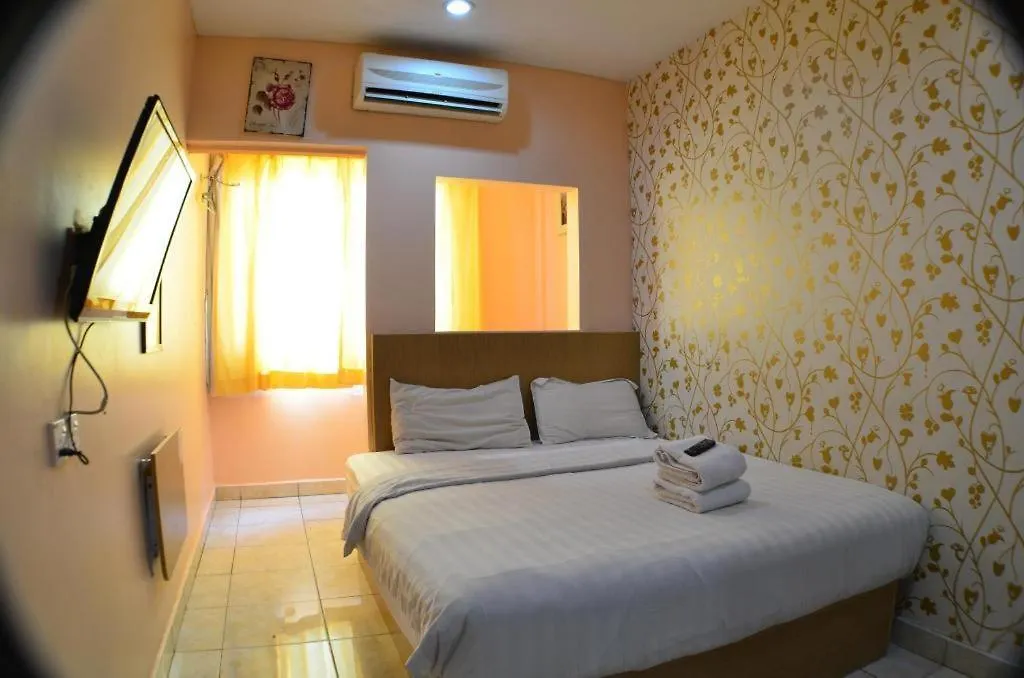 Hotel Zamburger Sri Petaling كوالالمبور