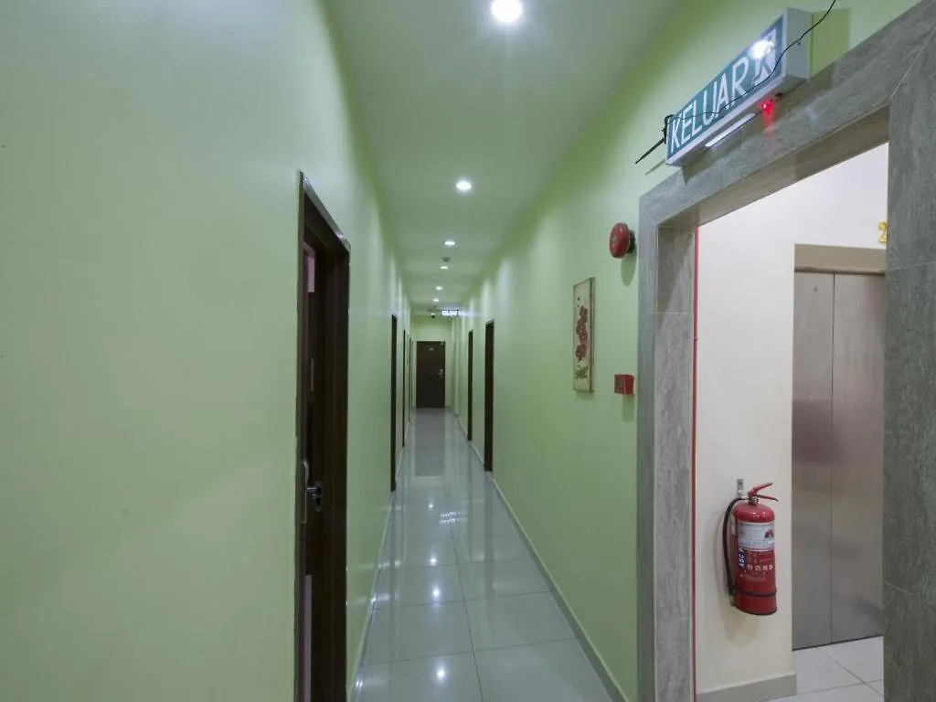 Hotel Zamburger Sri Petaling كوالالمبور