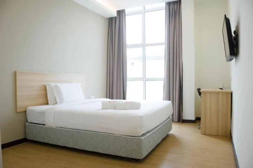 Hotel Zamburger Sri Petaling كوالالمبور